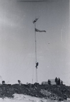 Dismantling Thule Shoran Site at end of 1957 Shoran Operation